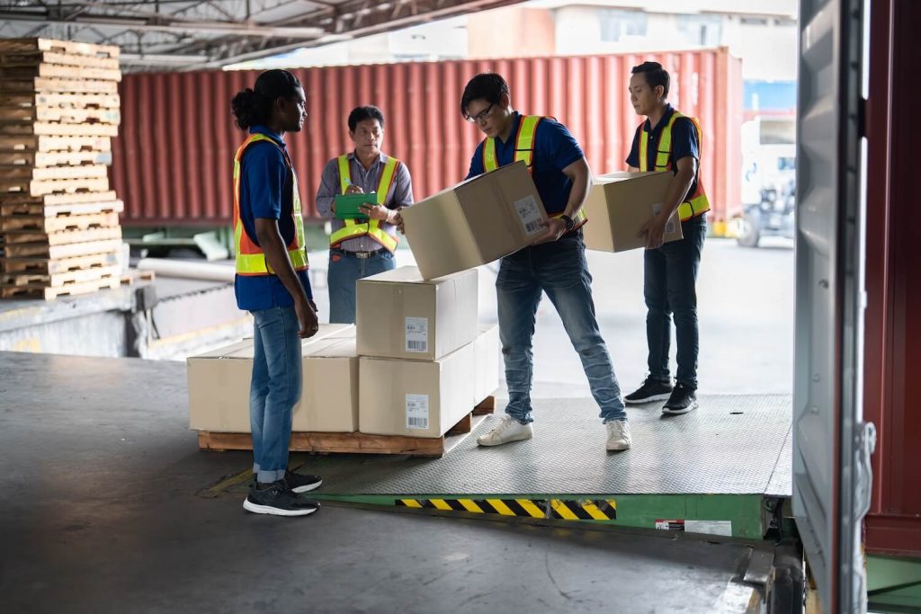 HOw Commercial Movers Can Use Logistics to Move Military Bases or Bring Supplies