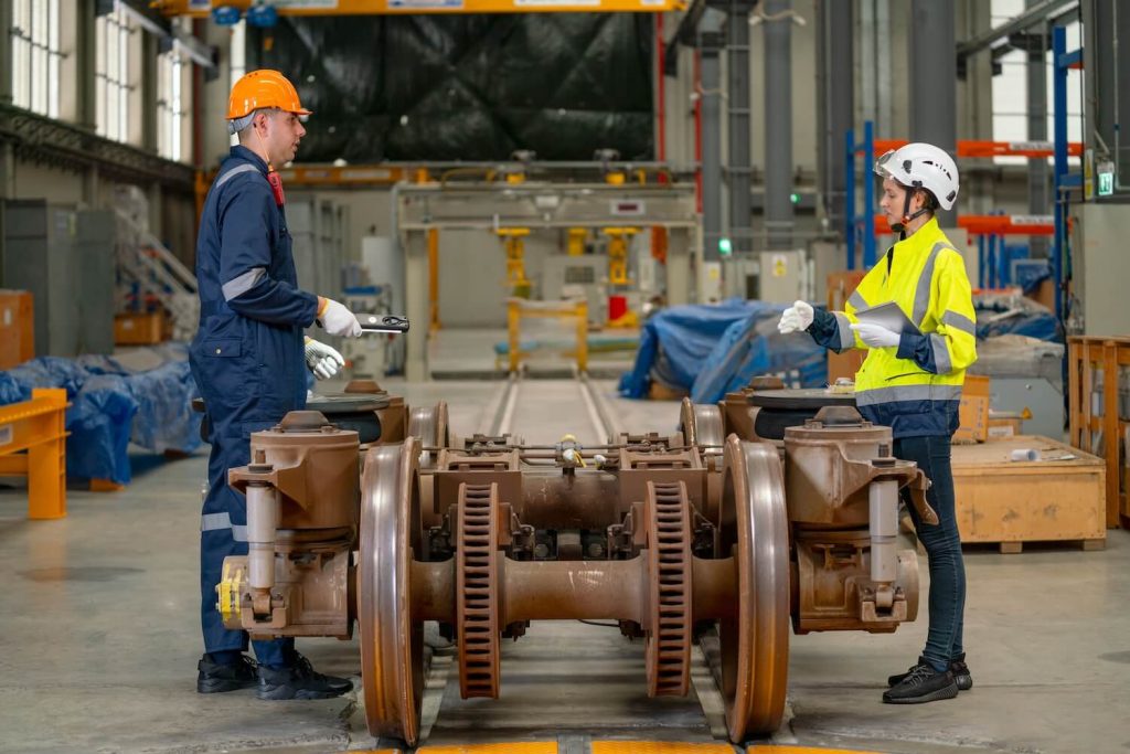 How Professional Commercial Movers Move Huge Machinery With Ease