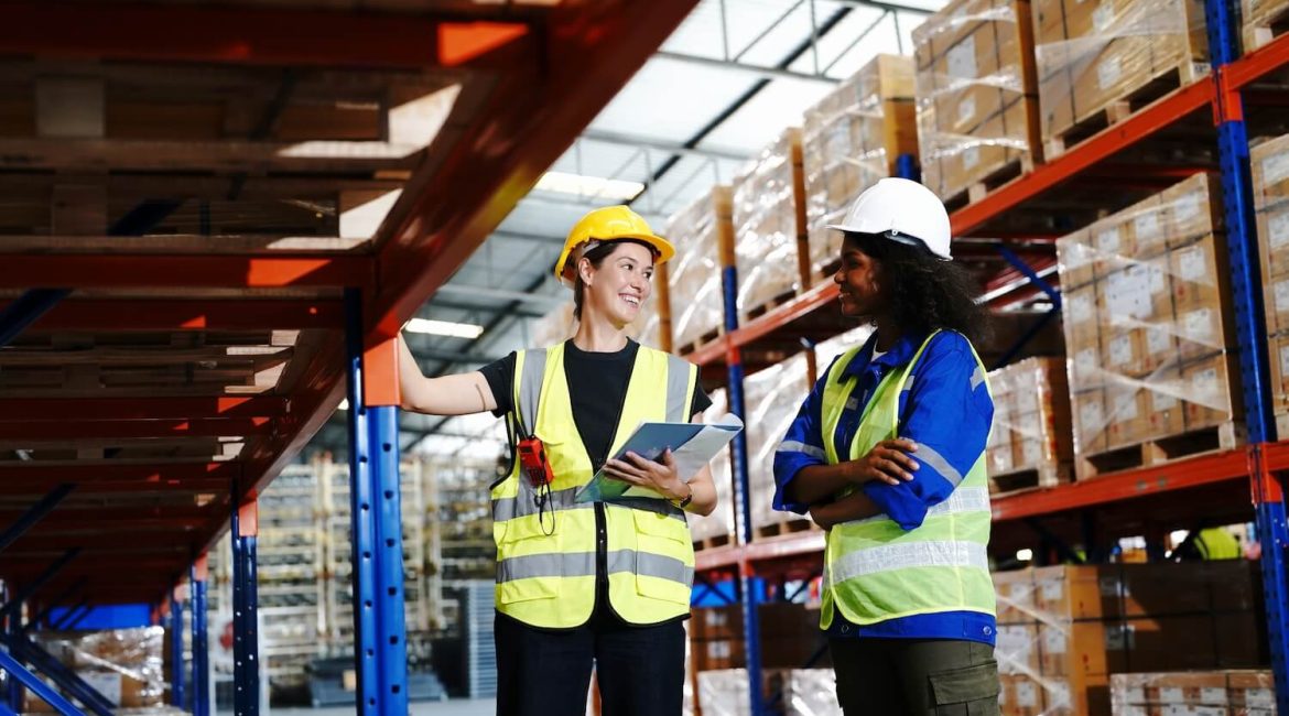 How Commercial Storage Can Streamline Inventory For Your Business