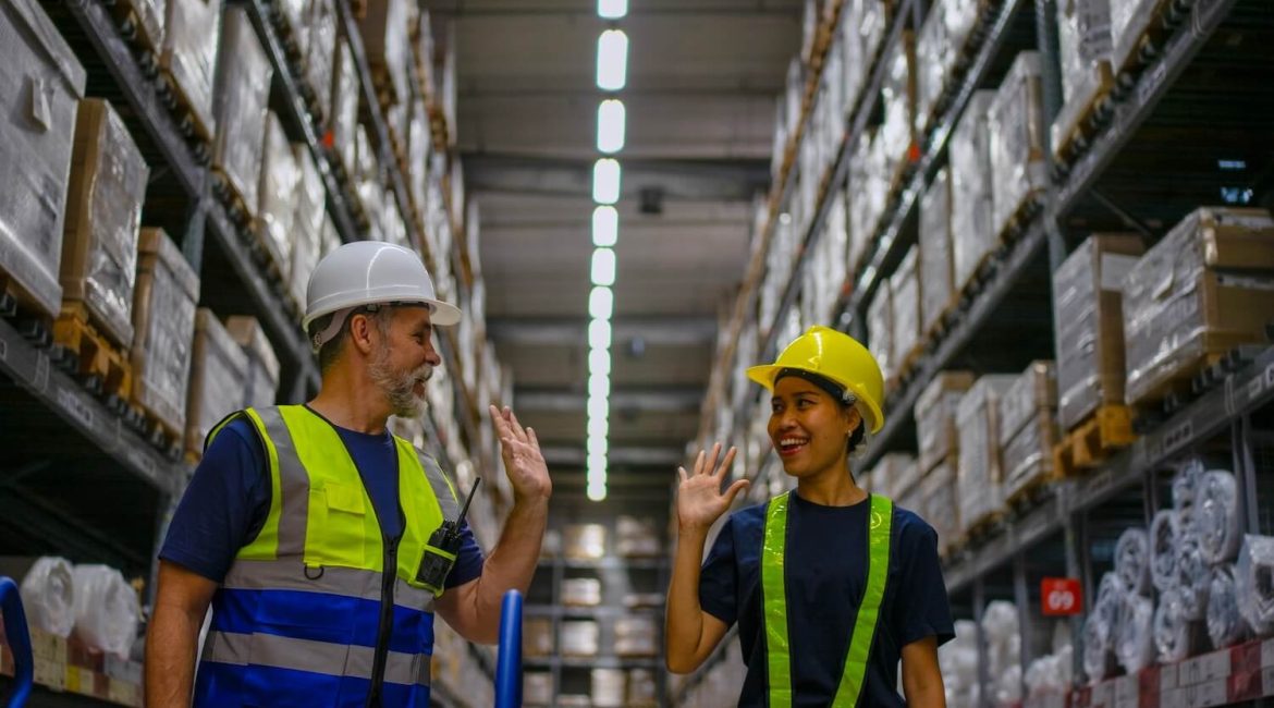 How Off-Site Commercial Storage Solutions Make The Jobsite More Effective