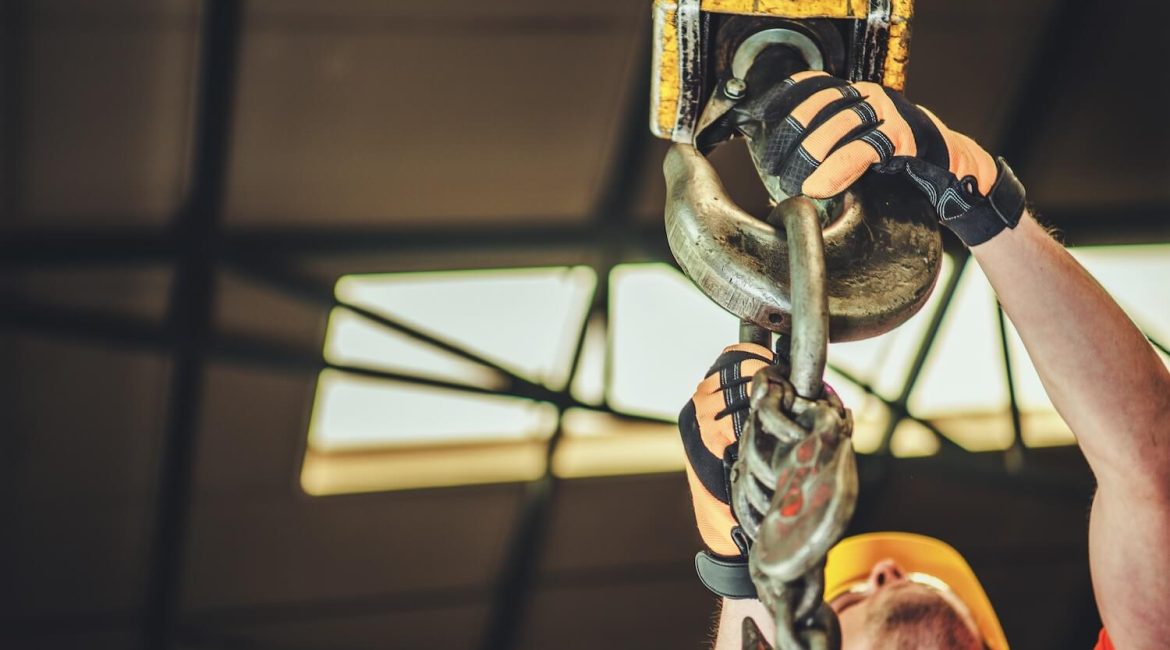 How Experts Move Machinery With Commercial-Grade Rigging Services factory